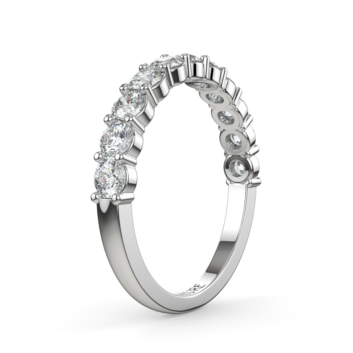 Emma ハーフエタニティリング 0.5ct /1.0 ct/2.0 ct ダイヤモンド/ラボグロウンダイヤモンド 縦斜めからの画像