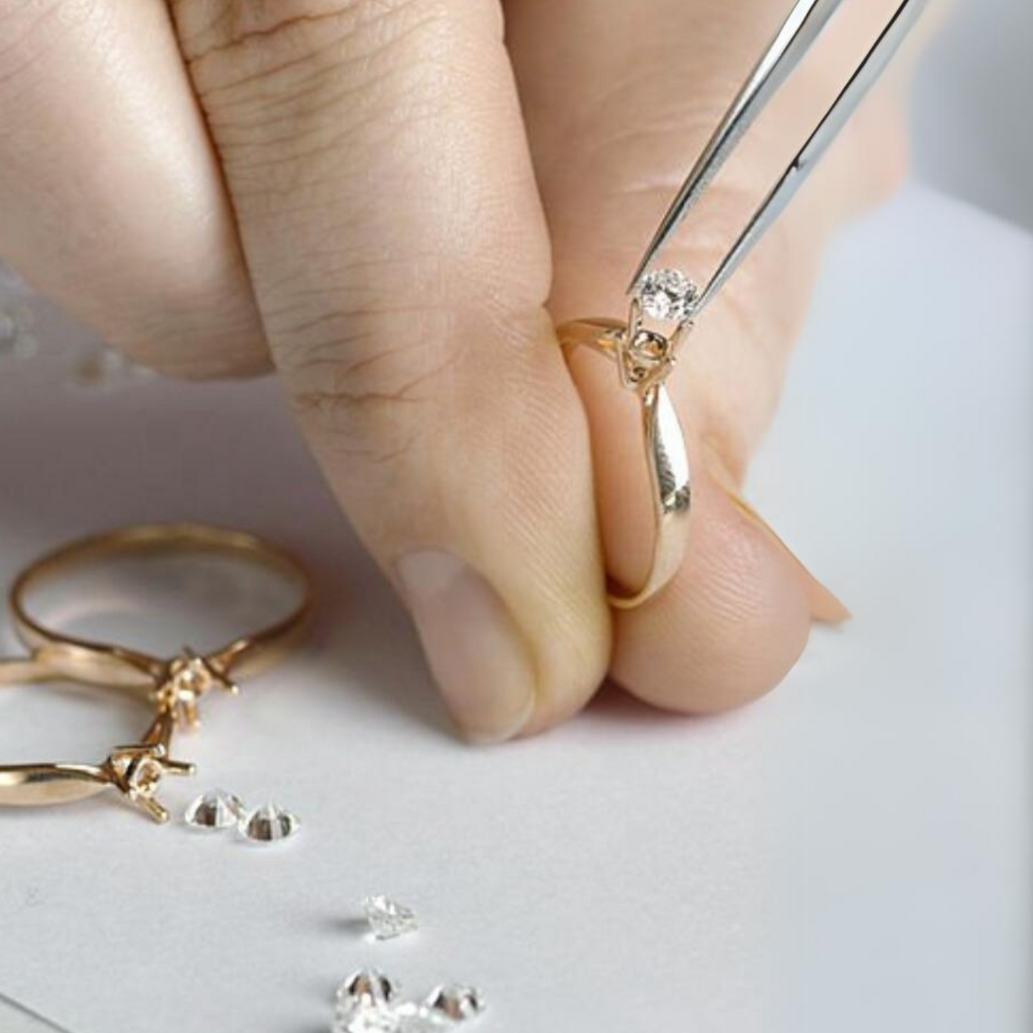 定制订婚戒指和钻石首饰（销售价格为预估价格）