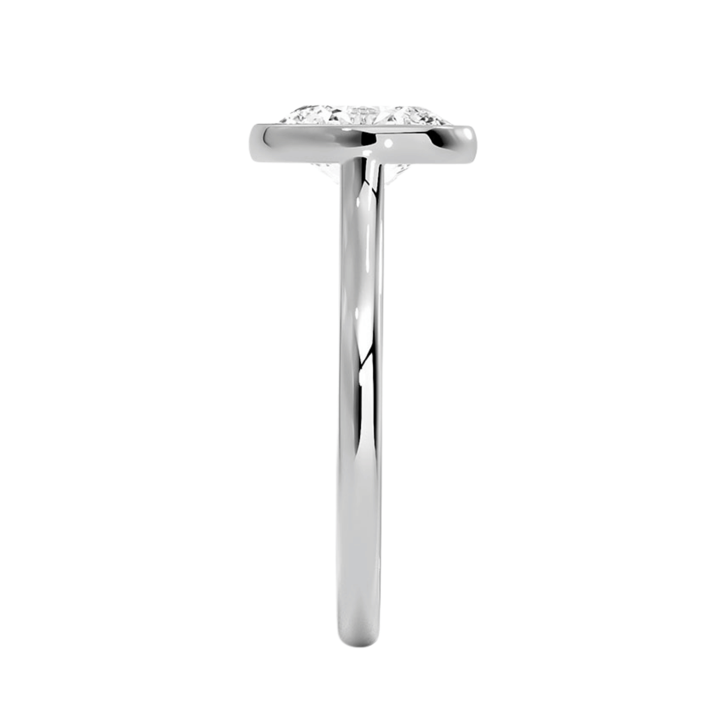 Mira オーバルカット ベゼルリング | ラボグロウンダイヤモンド/ダイヤモンド 婚約指輪 縦真横からの画像