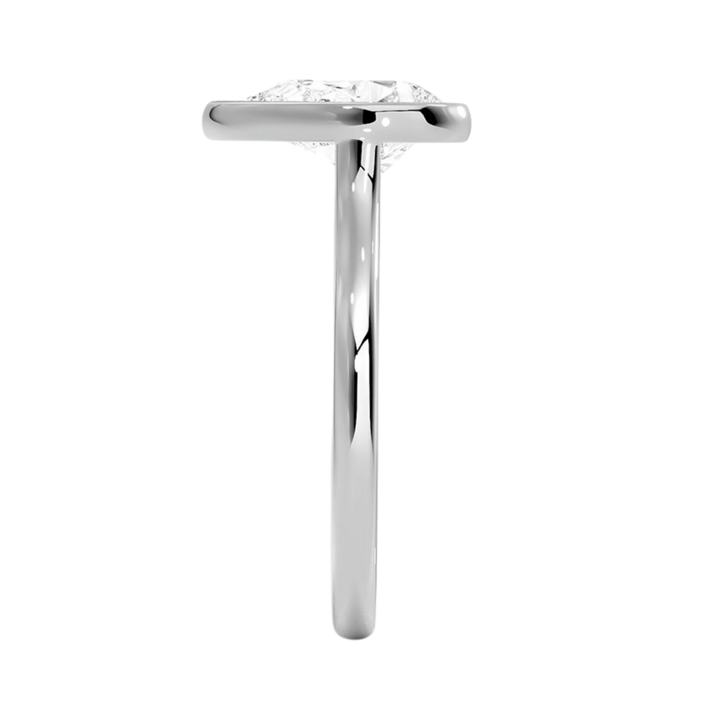 Mira ペアカット ベゼルリング | ラボグロウンダイヤモンド/ダイヤモンド 婚約指輪 縦真横からの画像